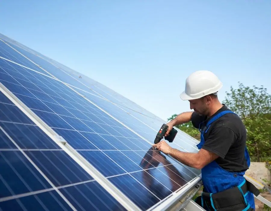 Différence entre panneaux solaires thermiques et panneaux photovoltaiques