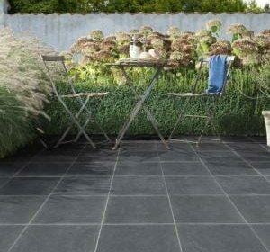 Entretenir les dalles de terrasse – Marlux